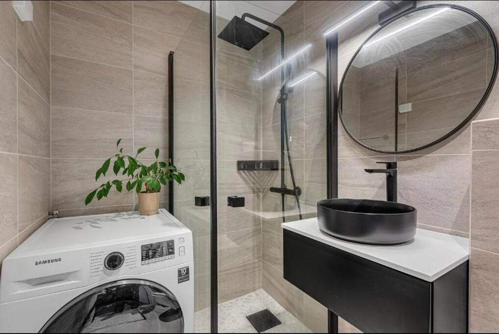 Newly Renovated - Oslo Downtown Appartement Buitenkant foto
